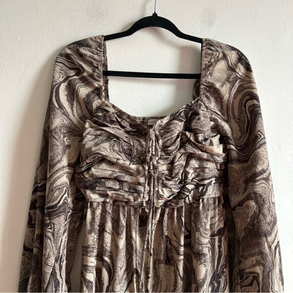 Moon River Sz L Marble Tiered Smocked Long Sleeves Bohemian Midi Dresss - Picture 3 of 11